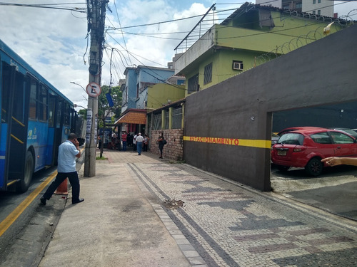 Imagem 2 de 7 de Clínica De Especialidades Médicas Toda Montada Em Ponto Estratégico De Bh (comercial)