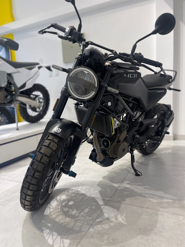 Imagen 1 de 20 de Husqvarna Svartpilen 401 - Tomamos Tu Usado