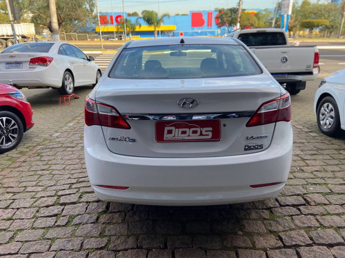 Imagem 6 de 9 de Hyundai Hb20s 1.6 Comfort Plus 16v Flex 4p Manual