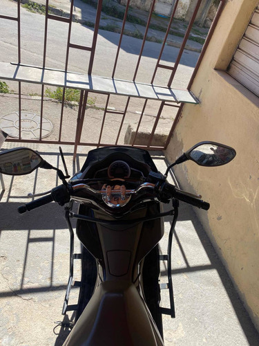 Imagem 5 de 5 de Honda Pcx 2018 Marrom