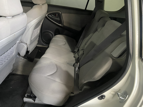 Toyota RAV4 2.4 4x2 At