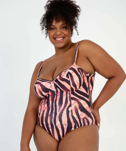 Marisa maio plus best sale size