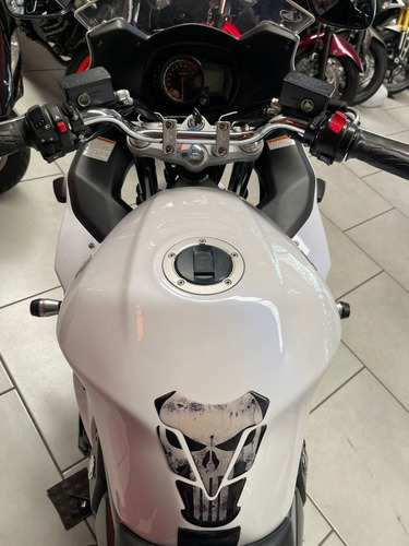 Imagem 3 de 10 de Suzuki Gsx 1250 Fa 2016 Abs