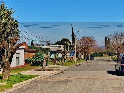 Colonia Del Sacramento | Tres Casas Ideal Para Renta