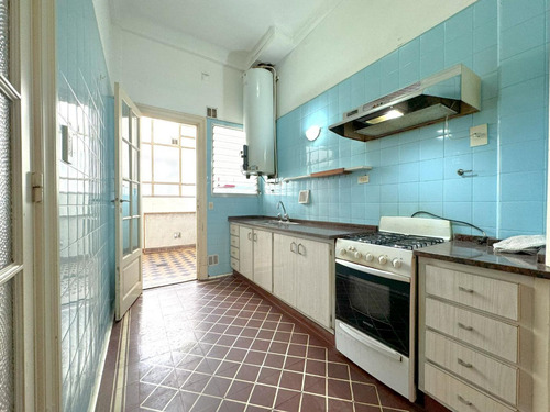 Venta Depto Semipiso 4 Amb C/dependencia - Flores