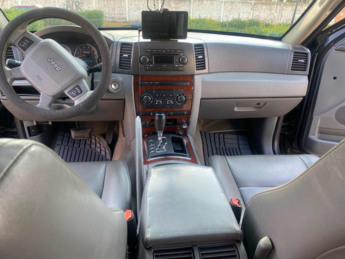 Jeep Grand Cherokee 5.7 Limited Premium V8 4x2 Mt