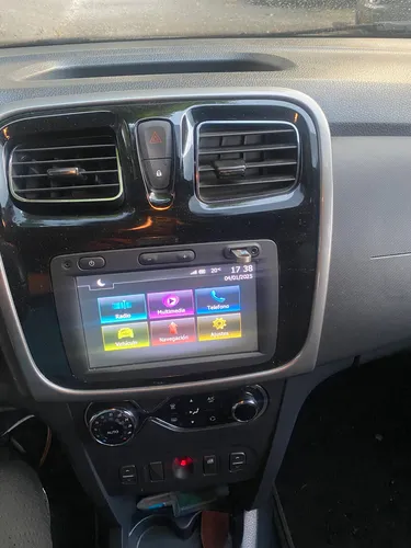 Renault Logan 1.6 Privilege