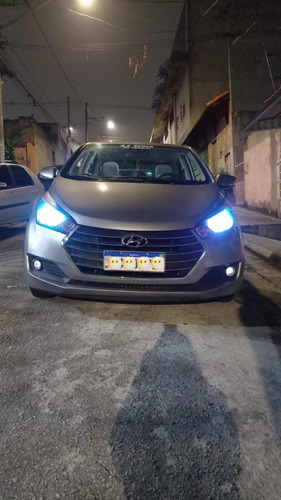 Hyundai HB20S 1.6 Comfort Plus Flex 4p