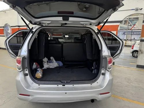 Toyota Fortuner 2.7l 4x2