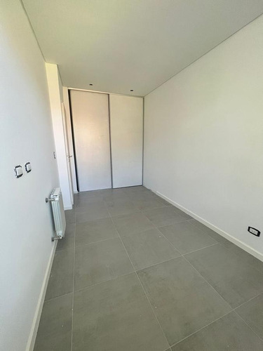 Imagen 13 de 13 de Alquiler Duplex 4 Ambientes - Parque Leloir