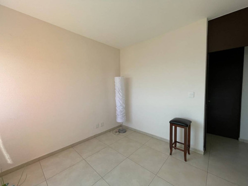 Imagen 19 de 21 de Impecable Departamento Con Excelentes Acabados Y Vista Excepcional, Punta Norte.