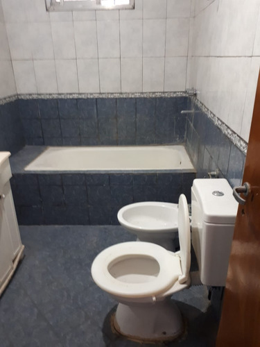 Casa 3 Amb Jardin Fondo Estilo Cabaña Oportunidad!!