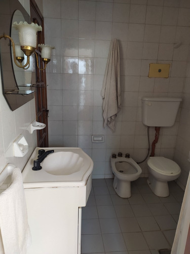 Imagen 10 de 18 de Se Vende Casa En Rio 3, Zona Centrica, Calle Est. Lopez 80, 3 Dorm, Cochera
