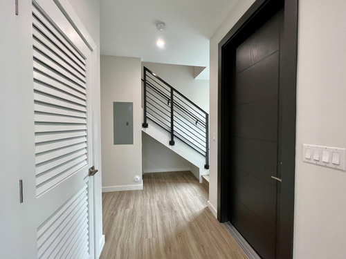 Imagen 14 de 29 de Townhouse A Estrenar En Hallandale