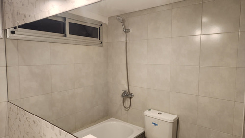 D U E Ñ O 1 Amb 53 M2 En Esquina, 9no Piso, Con Balcon, Avda. San Juan Y Pasco. Con Ameneties. Subte Pichincha. Cerca Uade Y Facultades
