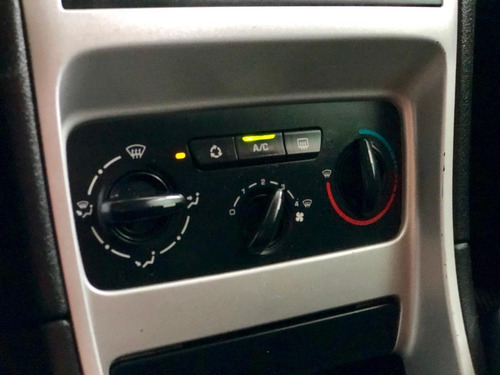 Peugeot 307 Presence Automático