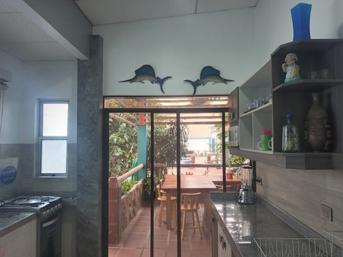 Imagen 7 de 21 de Salinas Casa Con Piscina Privada Por Dias