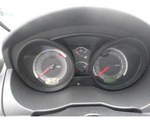 Imagem 9 de 15 de Ford Fiesta 1.6 8v Flex 2012