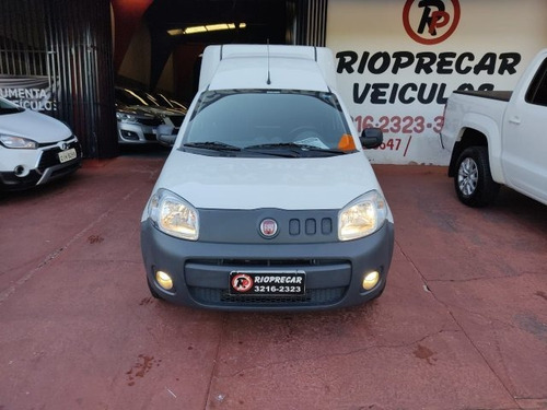 Imagem 2 de 9 de Fiorino 1.4 Mpi Furgão Hard Working 8v Flex 2p Manual