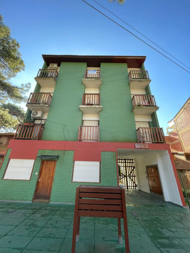 Departamento 3 Ambientes, Gas Natural, Cochera, Balcon