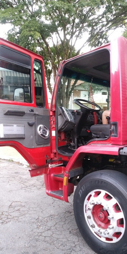 Ford Cargo 2422