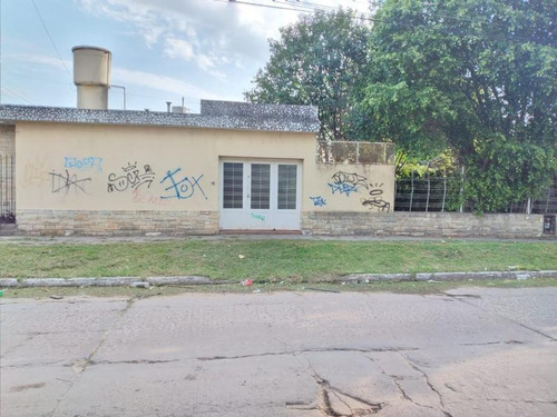 Casa A Reciclar En José Clemente Paz