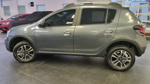Renault Sandero Stepway 1.6 16v Intense Cvt