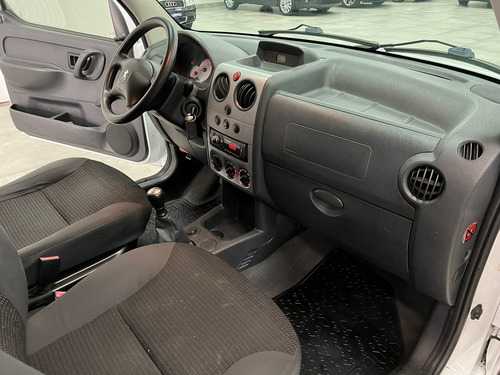 Imagem 11 de 13 de Peugeot Partner Furgão 1.6 16v (flex)