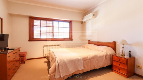 Imagen 11 de 30 de Chalet 5 Ambientes Venta - Mart.-santa Fe/fleming