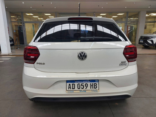 Imagen 6 de 17 de Volkswagen Polo Trendline Msi Manual