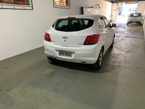Chevrolet Onix 1.0 Joy 5p