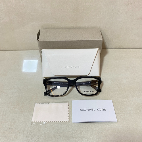 Gafas Michael Kors Mk 4117u 54 mm Gloss Black Gloss para mujer