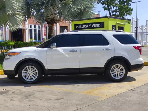 Ford Explorer Xlt