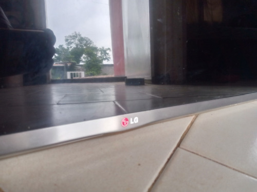Pantalla Para Tv LG 47 Sin Detalles (Usado)