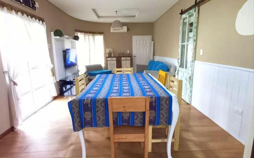 Imagen 4 de 12 de Casa - Barrio Parque Leloir