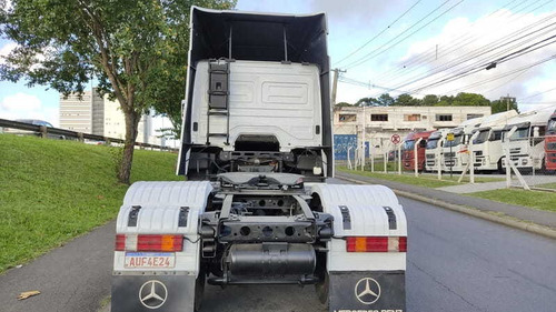 Imagem 8 de 15 de Mercedes Benz Axor 2035 Pacote Premiun 4x2 Toco Ano 2011