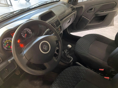 Clio Mio Confort Plus - 5 Puertas - Año 2015