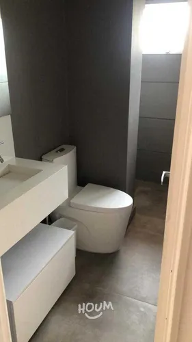 Casa En La Bajada. 3 Habitaciones, 329 M², Id: 146647