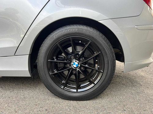 Imagem 10 de 10 de Bmw Serie 1 2011 2.0 Aut. 5p