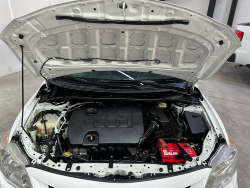 Toyota Corolla 1.8 Xle At
