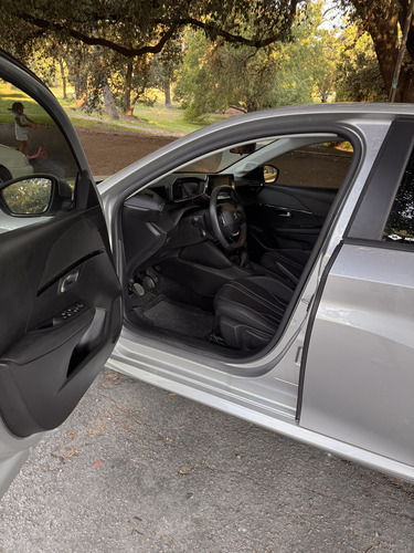 Peugeot 208 1.6 Allure