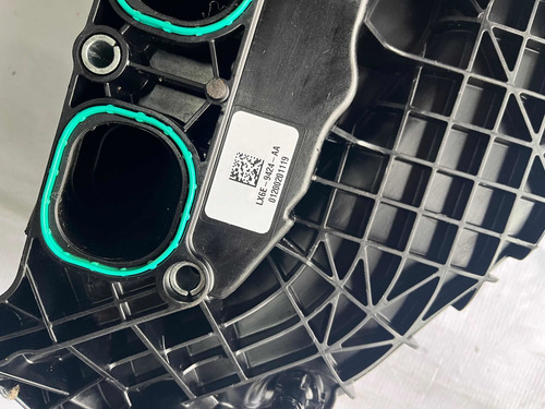 Múltiple De Admisión Ford Escape 2021 / 2022 / 2023 Hibrido