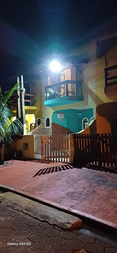 Sobrado Na Praia, Um Minuto Do Mar Até Seis Pessoas