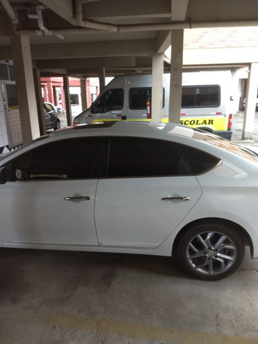 Nissan Sentra Unique