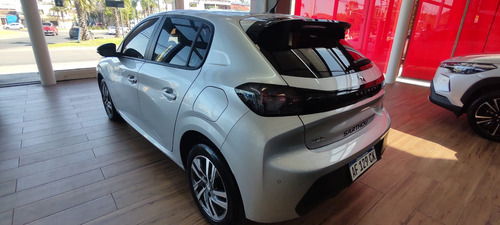 Peugeot 208 1.6 Feline Tiptronic