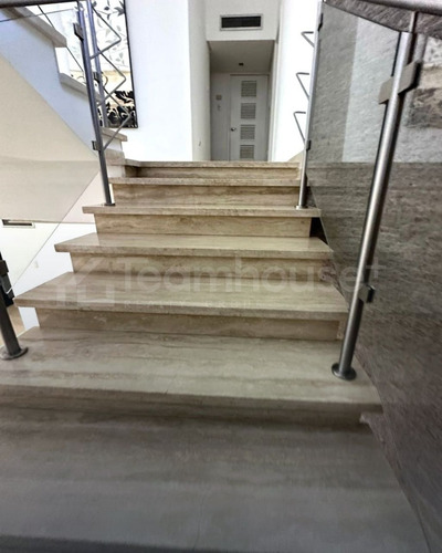 Teamhouse+ Ofrece En Venta Lujosa Casa En Las Villas