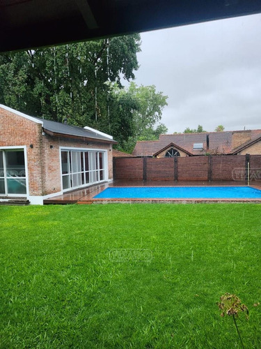 Casa Chalet En Venta En Bella Vista, San Miguel, G.b.a. Zona Norte