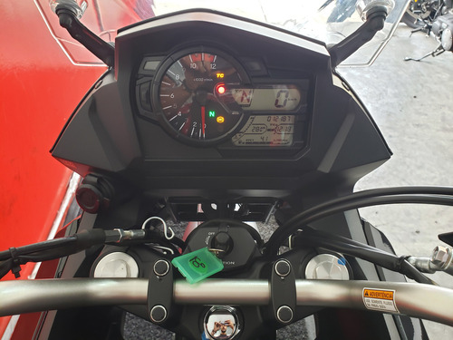 Suzuki Vstrom 650 V Strom 650 V-strom 650 Abs 2022 Preta