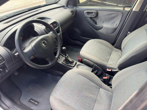 Chevrolet Corsa Sedan 1.8 MPFI 8V FlexPower