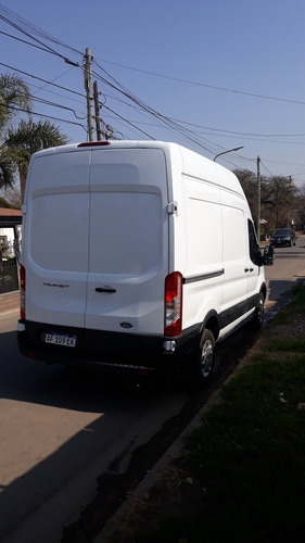 Imagen 5 de 8 de Ford Transit 2022 2.2 Furgon Mediano 350m